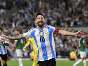 Argentina x Peru ao vivo (19/11): onde assistir, horário, escalações e palpites