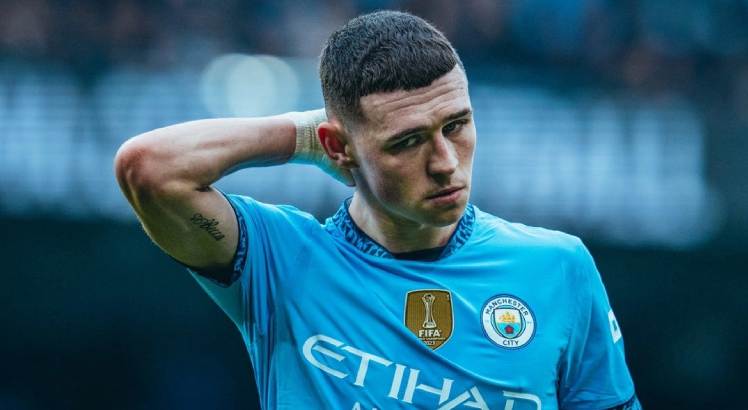 Jogador Phil Foden lamenta empate pelo Manchester City. Foto: Manchester City/Site Oficial