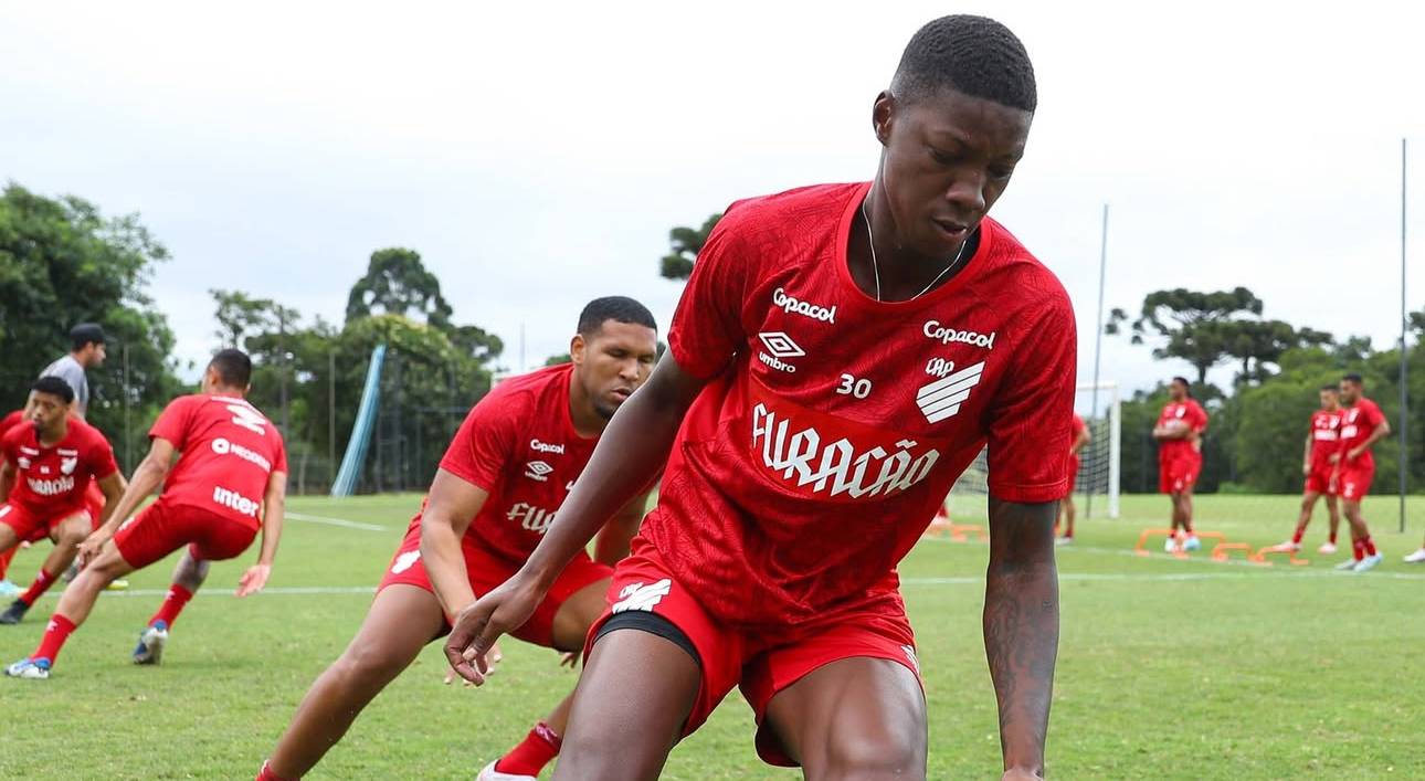 Athletico-PR x Paraná ao vivo (11/01): onde assistir, horário, escalações e palpites