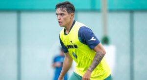 Imagem do jogador Tissi em treino do Coritiba nesta temporada. Foto: JP Pacheco/Coritiba