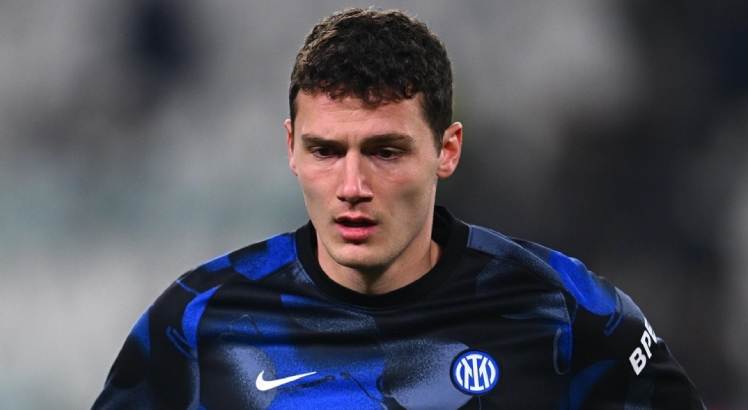 Jogador Benjamin Pavard em treino pelo Inter de Milão. Foto: Inter de Milão/Instagram