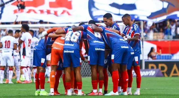 Imagem dos jogadores do Bahia antes do início do jogo. Foto: EC Bahia/Instagram