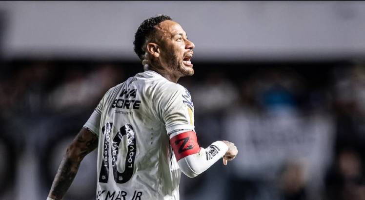 Neymar comemorando gol pelo Santos. Foto: Raul Baretta/Santos