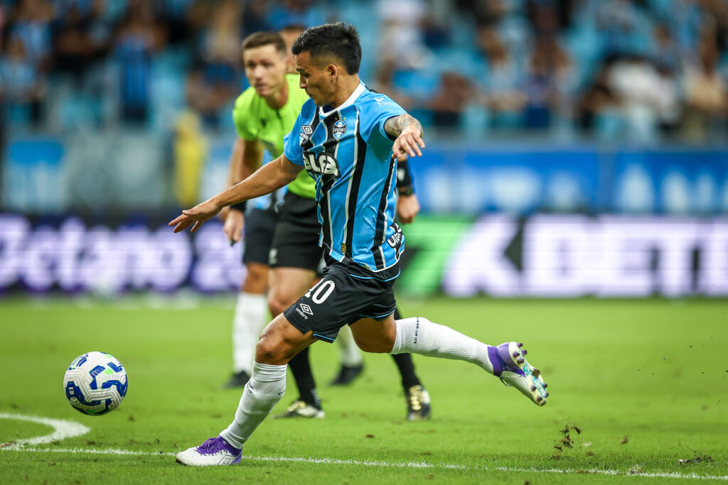 Jogador Franco Cristaldo em ação pelo Grêmio. Foto: LUCAS UEBEL/GREMIO FBPA
