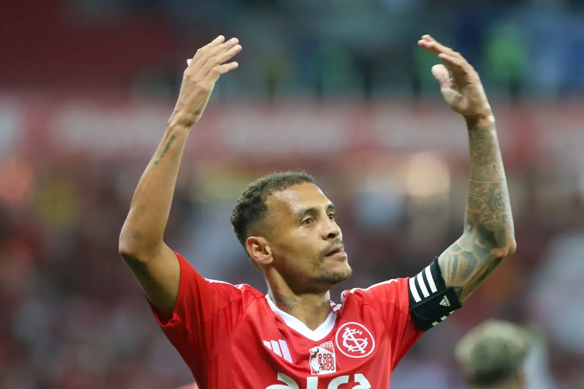 Internacional x Atlético Nacional ao vivo (10/04): onde assistir, horário, escalações e palpites