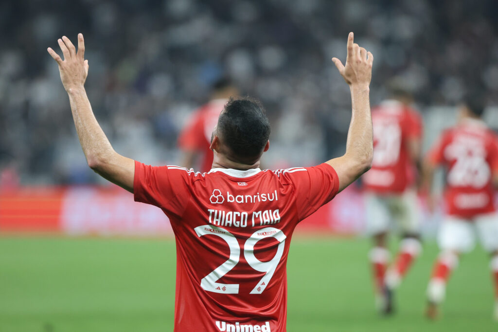 Jogador Thiago Maia comemorando gol pelo Internacional. Foto: Ricardo Duarte/Internacional