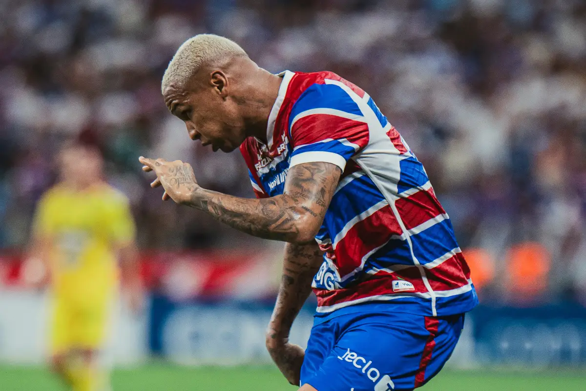Fortaleza x Cruzeiro ao vivo (25/05): onde assistir, escalações e palpites