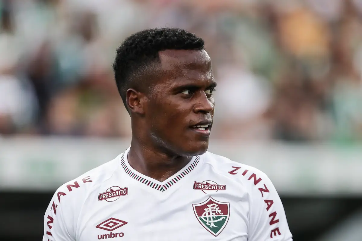 Fluminense x Vasco ao vivo (24/05): onde assistir, escalações e palpites