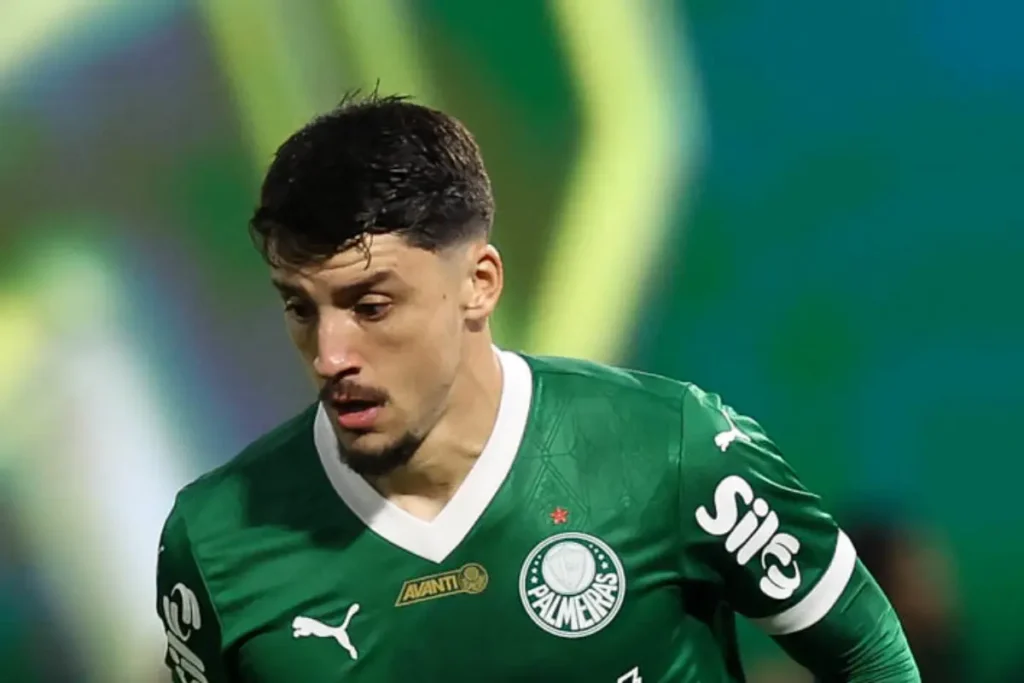 Jogador Joaquín Piquerez em ação pelo Palmeiras. Foto: Cesar Greco/Palmeiras