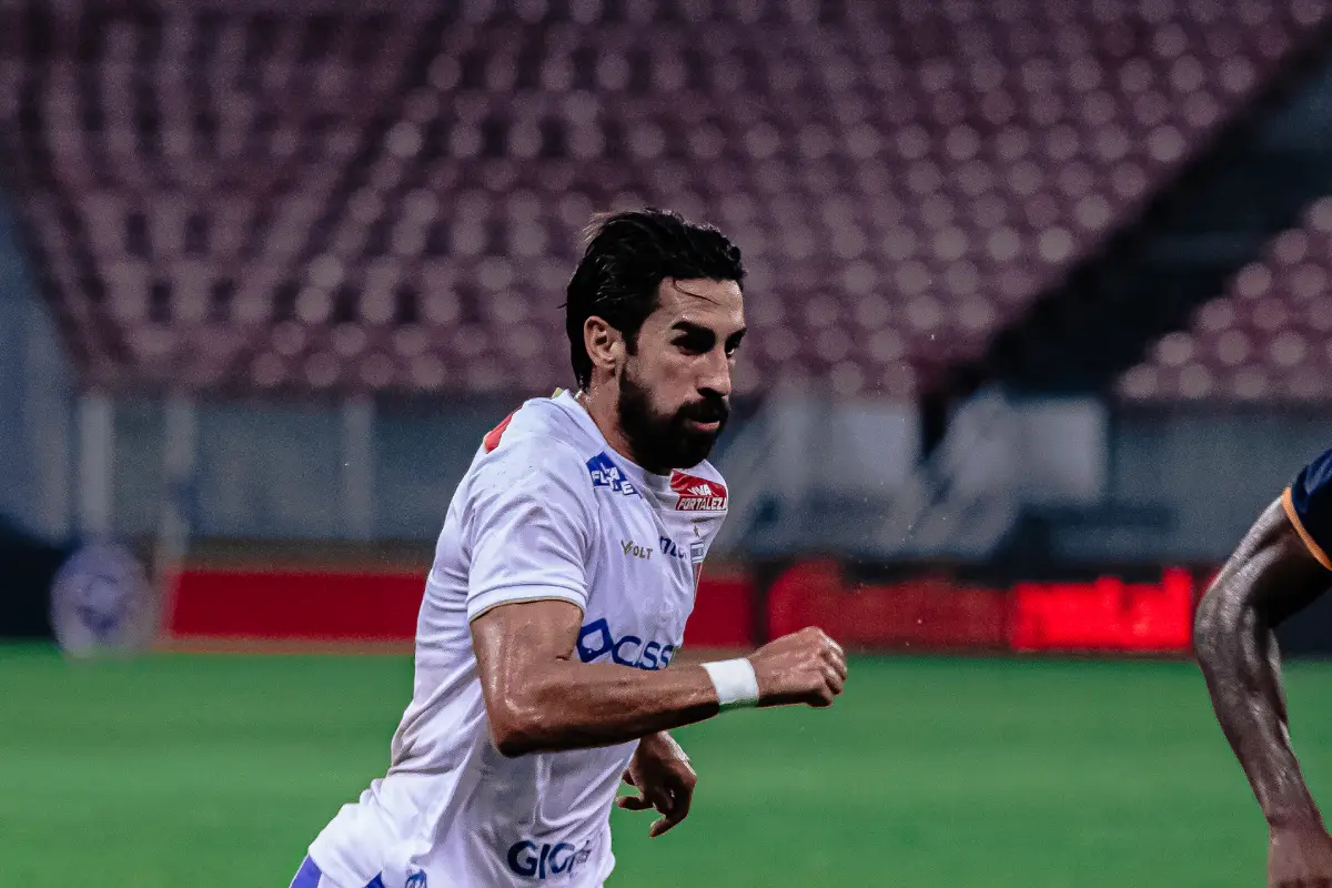 Fortaleza x Colo-Colo ao vivo (06/05): onde assistir, horário, escalações e palpites