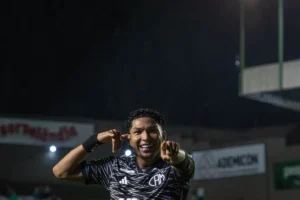 Jogador Rony comemorando gol pelo Atlético-MG. Foto: Pedro Souza / Atlético
