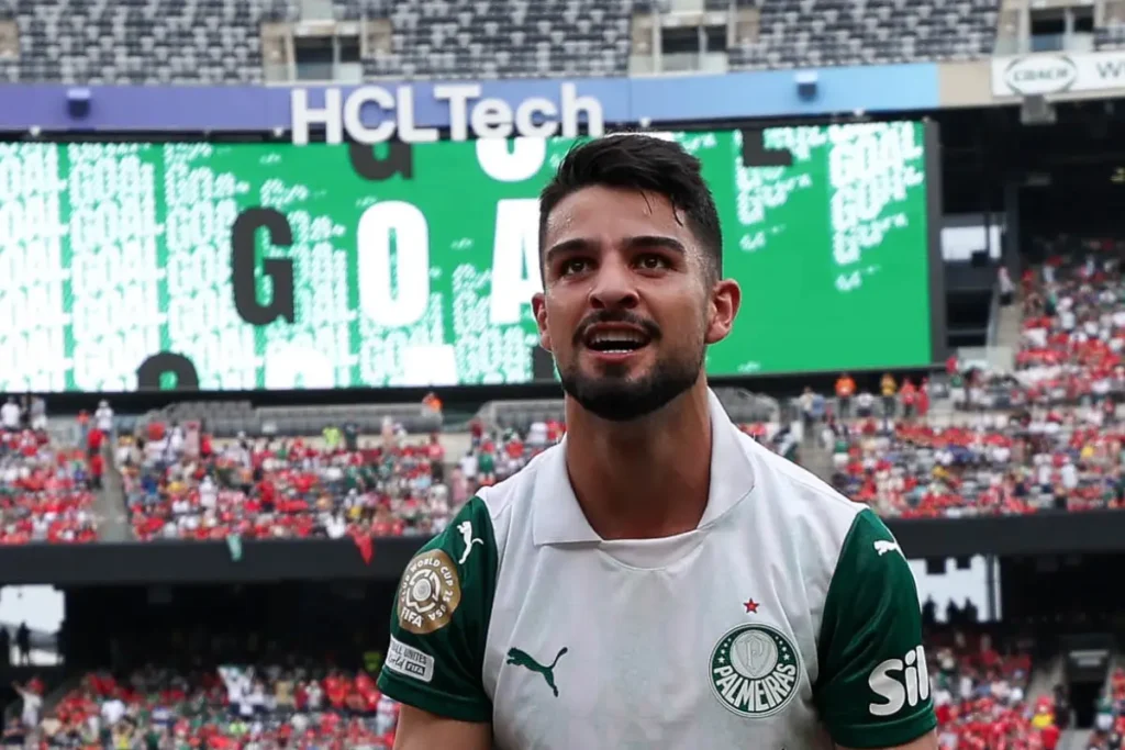 Imagem do jogador Flaco López comemorando gol pelo Palmeiras. Foto: Cesar Greco/Palmeiras