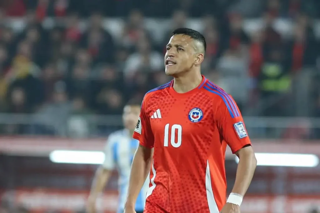Jogador Sanchez Alexis em ação pelo Chile. Foto: Seleção Chilena/Instagram
