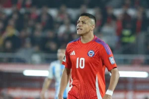Jogador Sanchez Alexis em ação pelo Chile. Foto: Seleção Chilena/Instagram
