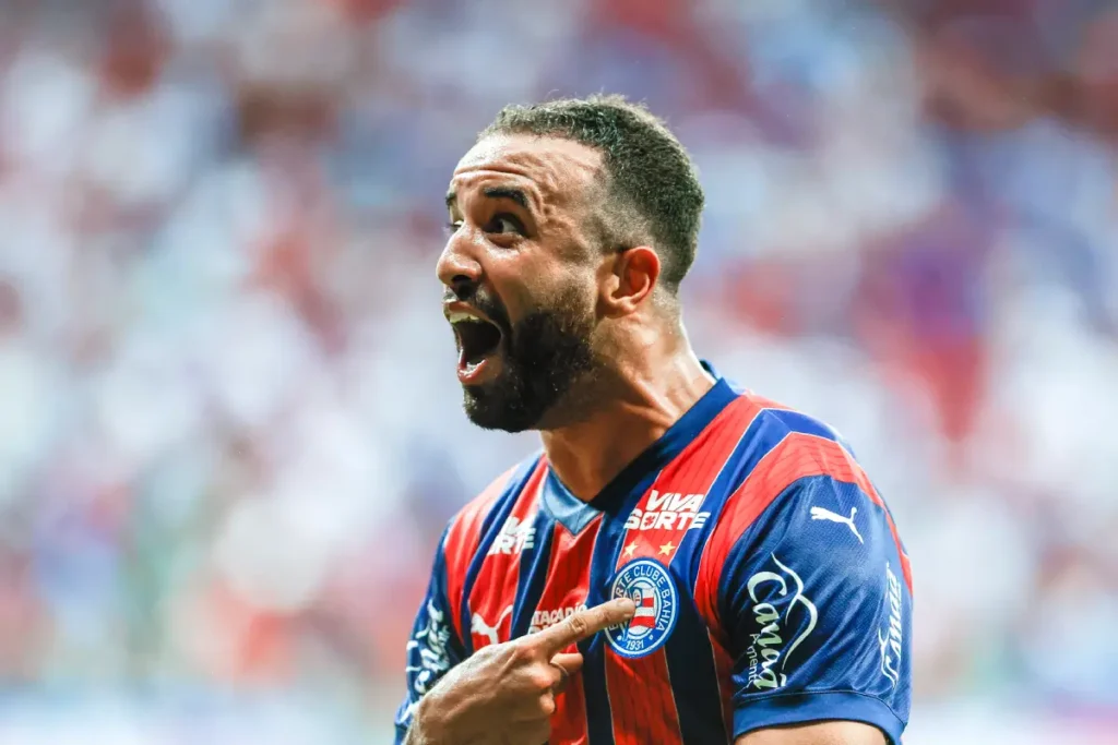 Imagem do jogador Caio Alexandre comemorando gol pelo Bahia. Foto: Rafael Rodrigues/EC Bahia