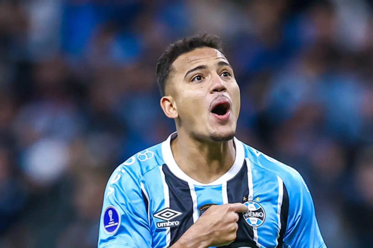 Fortaleza x Grêmio ao vivo (29/07): onde assistir, escalações e palpites