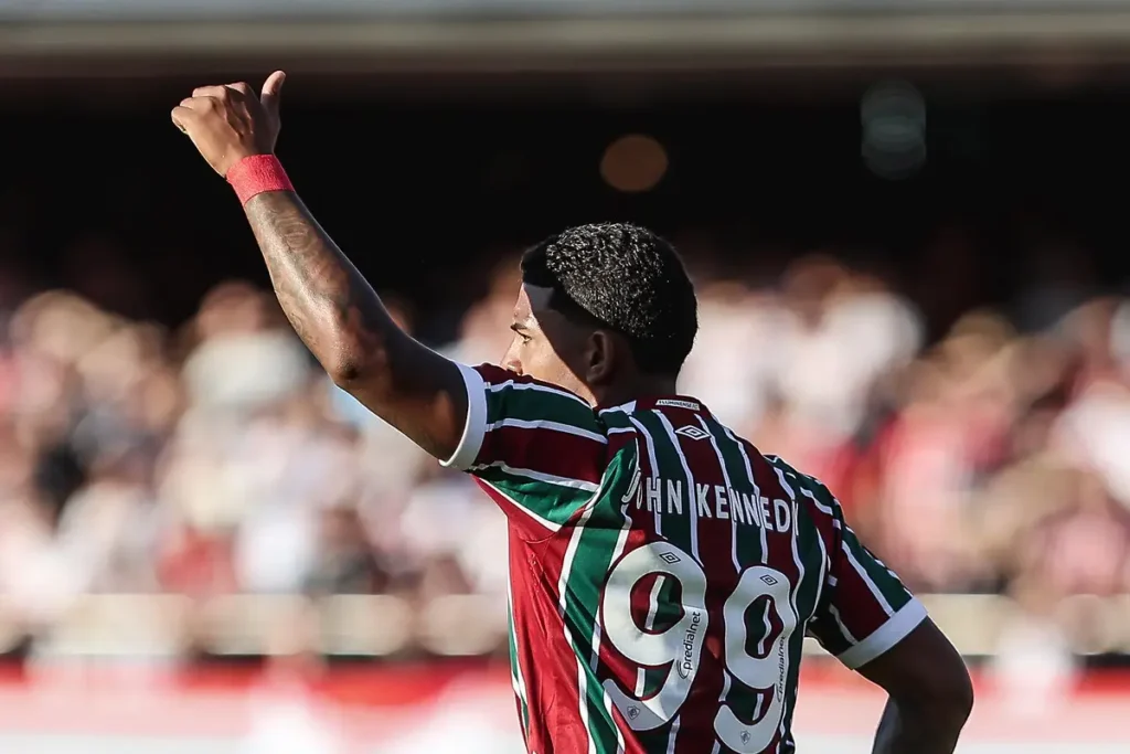 Imagem do jogador John Kennedy em ação pelo Fluminense. Foto: Lucas Merçon - Fluminense F.C.