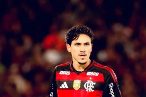 Imagem do jogador Pedro em ação pelo Flamengo. Foto: Adriano Fontes/Flamengo