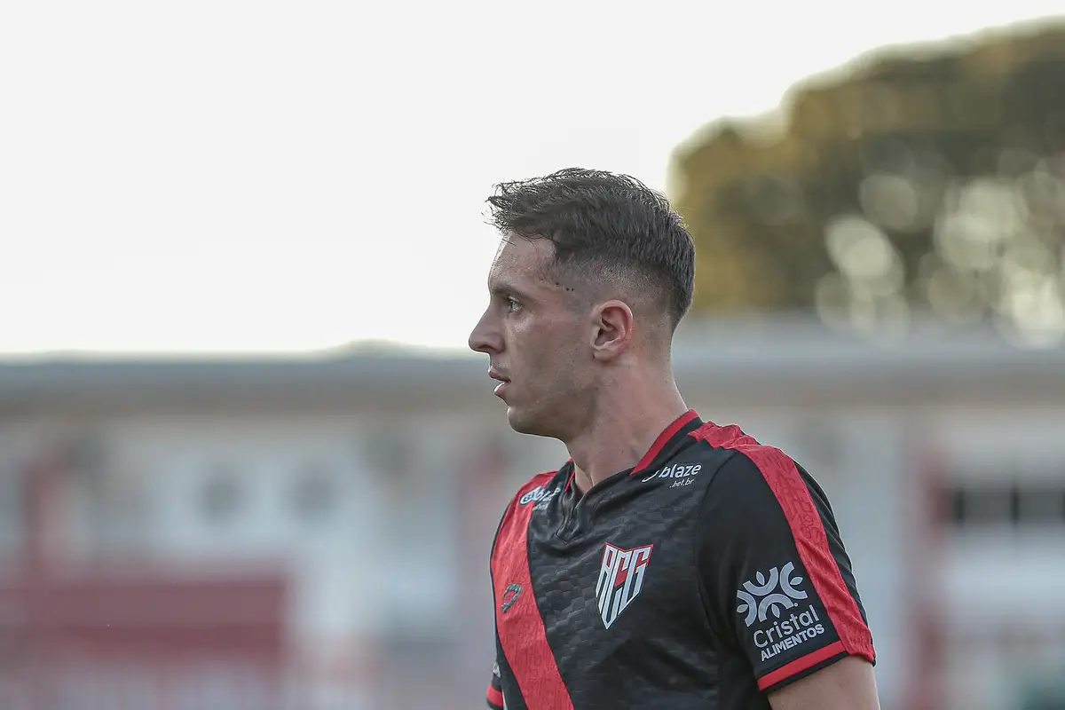 Atlético-GO x CRB ao vivo (04/07): onde assistir, escalações e palpites