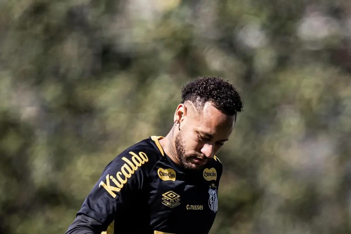 Neymar vai jogar? Santos x Juventude ao vivo (04/08): onde assistir, escalações e palpites