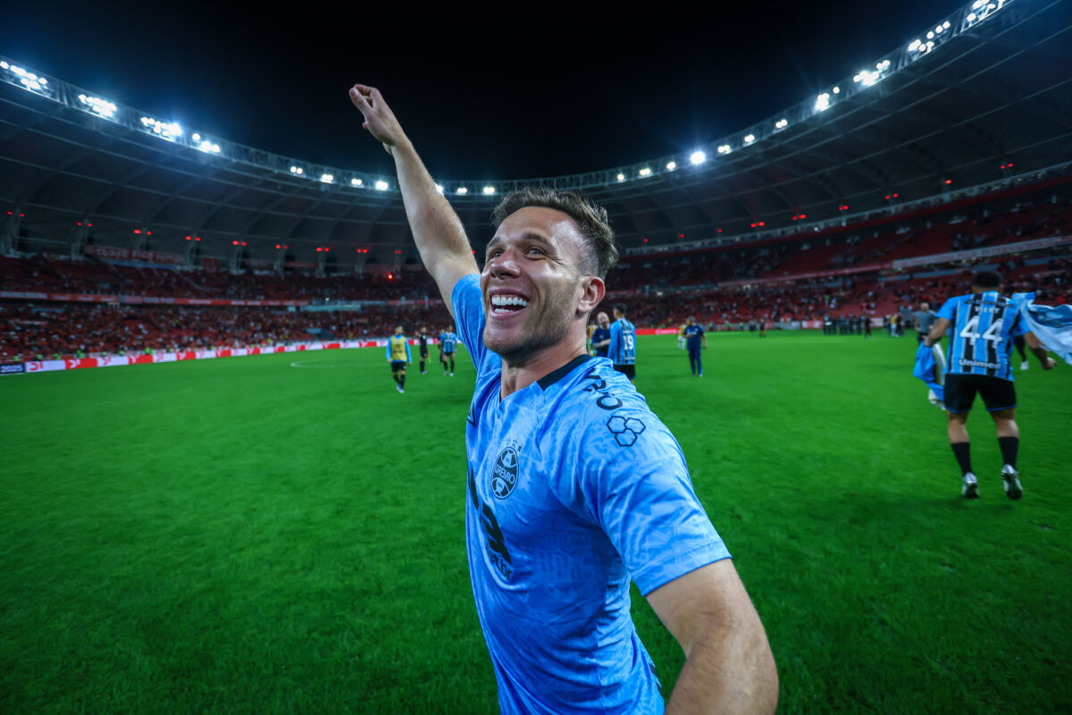 Grêmio x Botafogo ao vivo (24/09): onde assistir, escalações e palpites