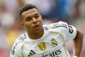 Imagem do jogador Kylian Mbappé comemorando gol pelo Real madrid. Foto: Real madrid/Instagram