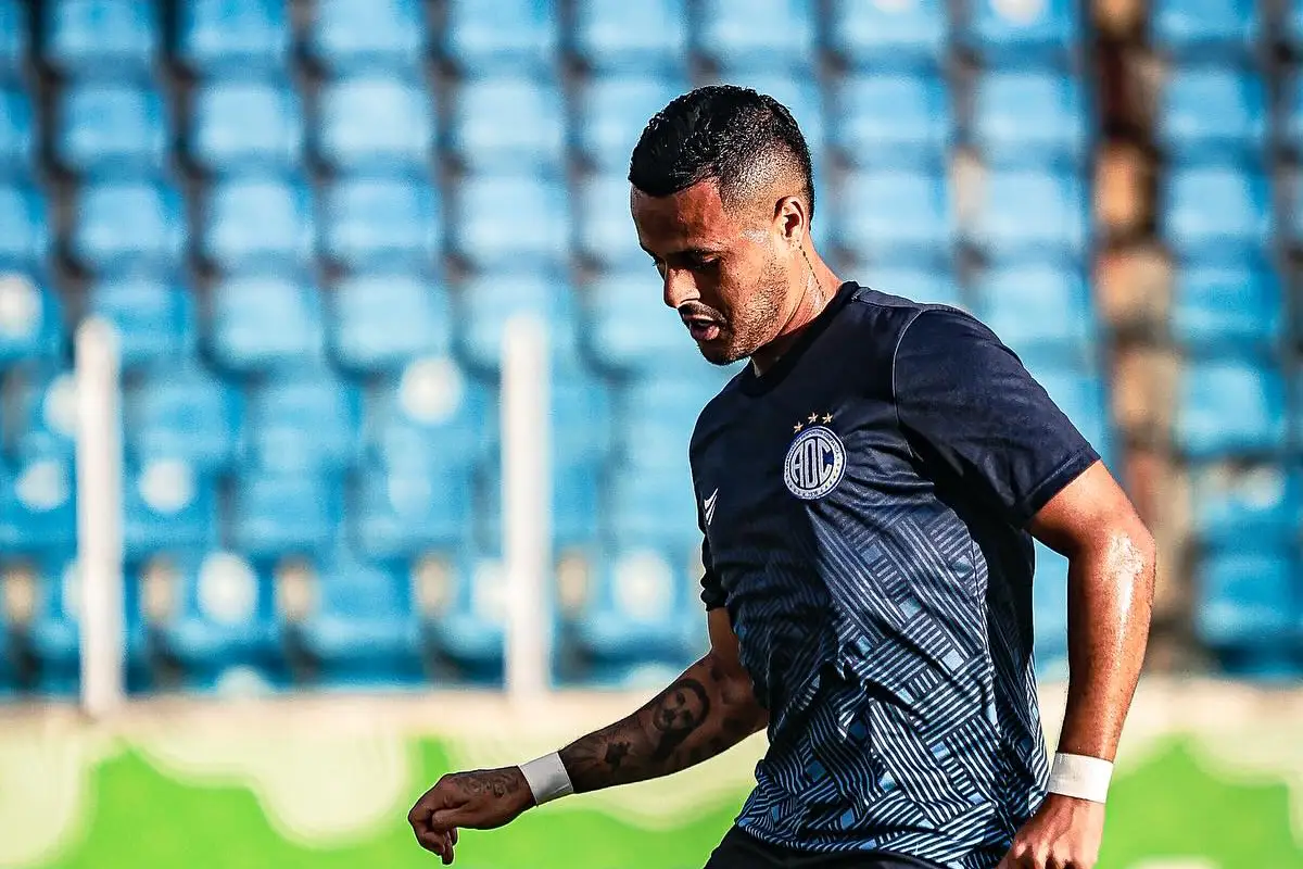 Confiança x Bahia ao vivo (03/09): onde assistir, escalações e palpites