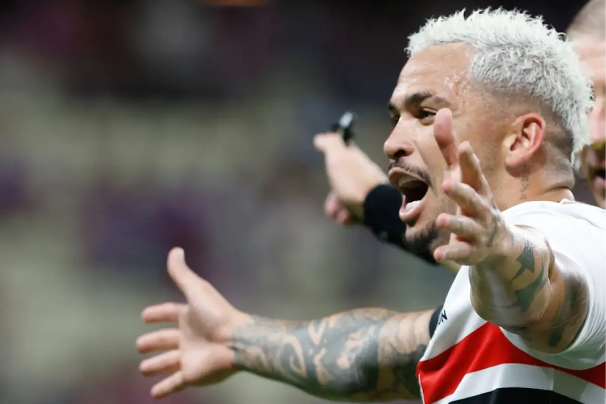 São Paulo x Palmeiras ao vivo (05/10): onde assistir, escalações e palpites