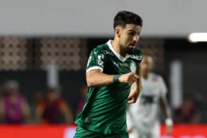 Imagem do jogador Flaco López em ação pelo Palmeiras. Foto: Cesar Greco/Palmeiras